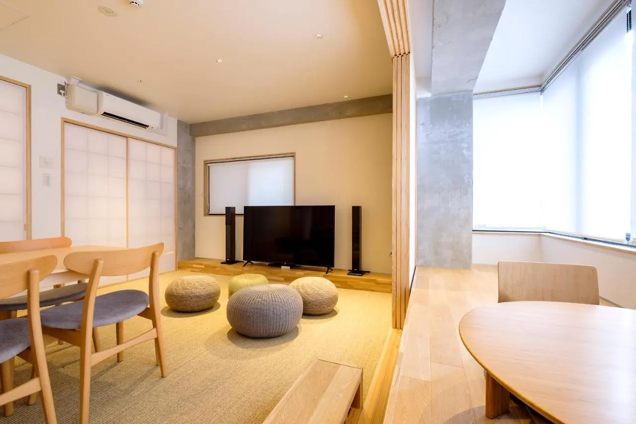 M/W Hotel東京都 0*, 東京都