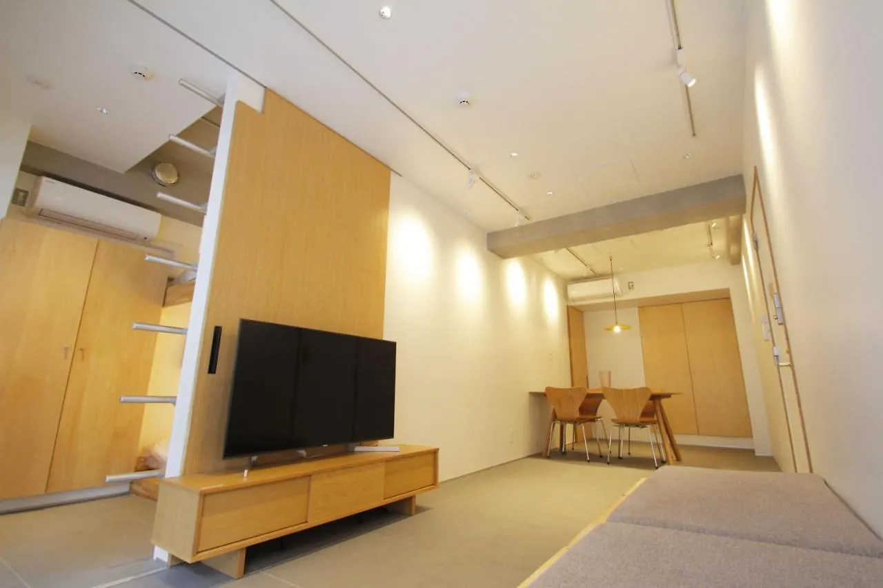 M/W Hotel東京都