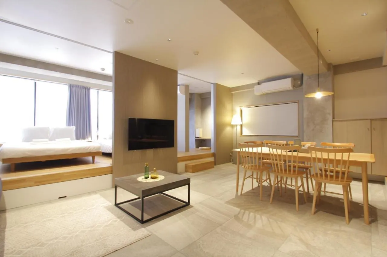M/W Hotel東京都 0*, 東京都